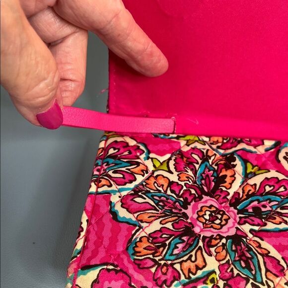 Vera Bradley Sunburst Floral Wallet/ Clutch - Picture 4 of 6